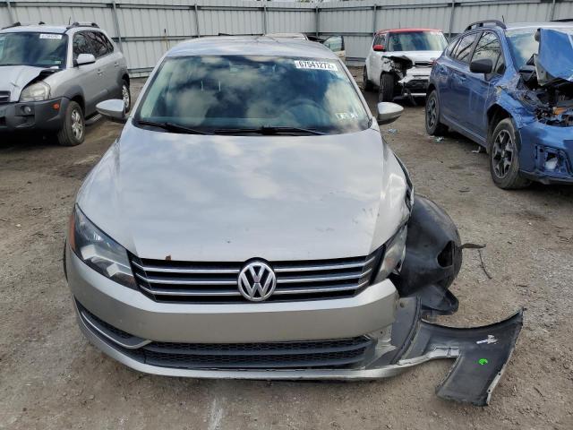 1VWAP7A35CC019712 - 2012 VOLKSWAGEN PASSAT S SILVER photo 5