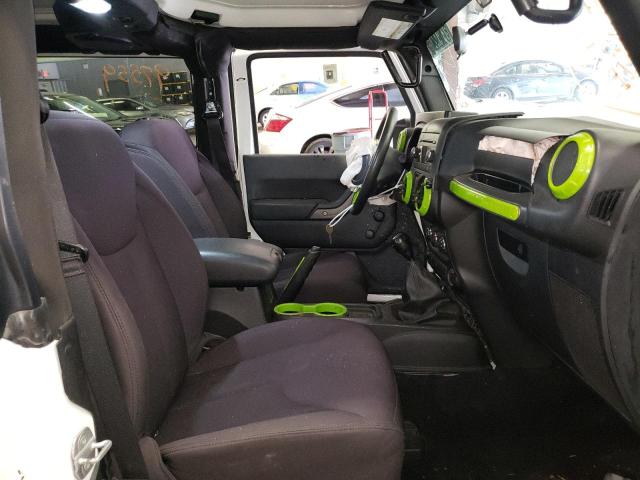 1C4AJWAGXDL702783 - 2013 JEEP WRANGLER S WHITE photo 5