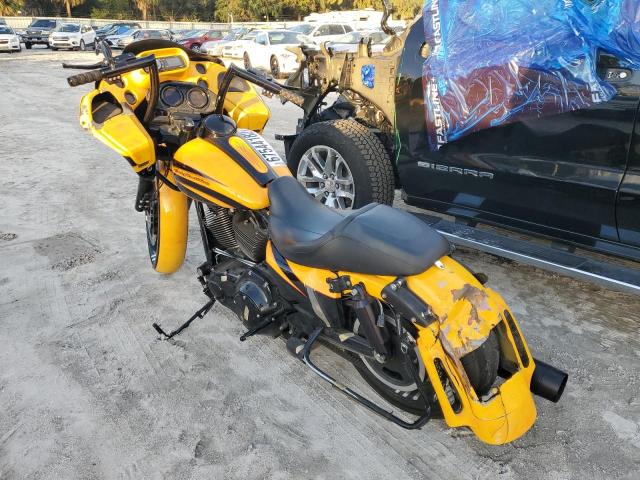 1HD1KH416BB613360 - 2011 HARLEY-DAVIDSON FLTRX 黄色 照片 3