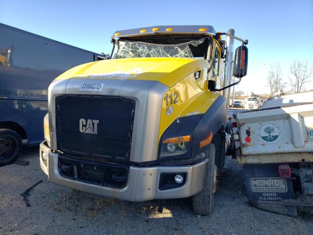 3HSJGTKR7FN512925 - 2015 CATERPILLAR CT660 YELLOW photo 2