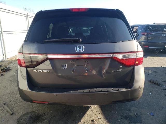 5FNRL5H93DB042555 - 2013 HONDA ODYSSEY TO GRAY photo 6