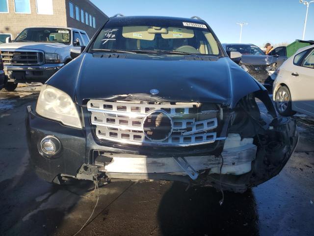 4JGBB72E79A441311 - 2009 MERCEDES-BENZ ML 550 BLACK photo 5