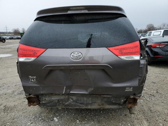 5TDDK3DC7BS001308 - 2011 TOYOTA SIENNA XLE GRAY photo 6