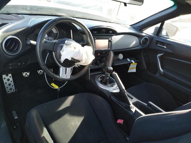 JF1ZNAA18F9701255 - 2015 TOYOTA SCION FR-S SILVER photo 8