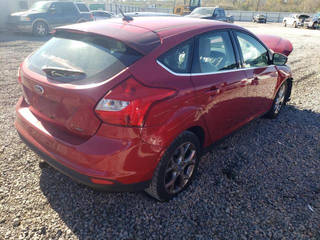 1FAHP3M28CL215128 - 2012 FORD FOCUS RED photo 3