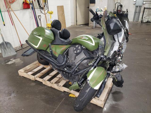 5VPCW36N5F3040650 - 2015 VICTORY MOTORCYCLES CROSS COUN Verde foto 1