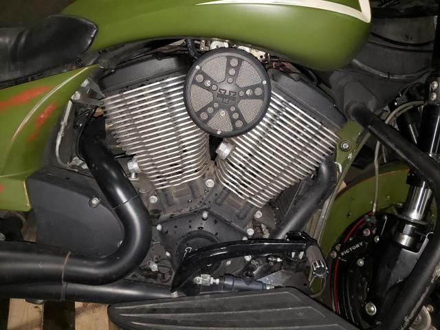 5VPCW36N5F3040650 - 2015 VICTORY MOTORCYCLES CROSS COUN Verde foto 7