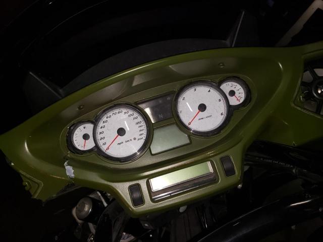 5VPCW36N5F3040650 - 2015 VICTORY MOTORCYCLES CROSS COUN GREEN photo 8