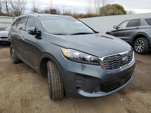 5XYPGDA34LG635103 - 2020 KIA SORENTO L GRAY photo 4