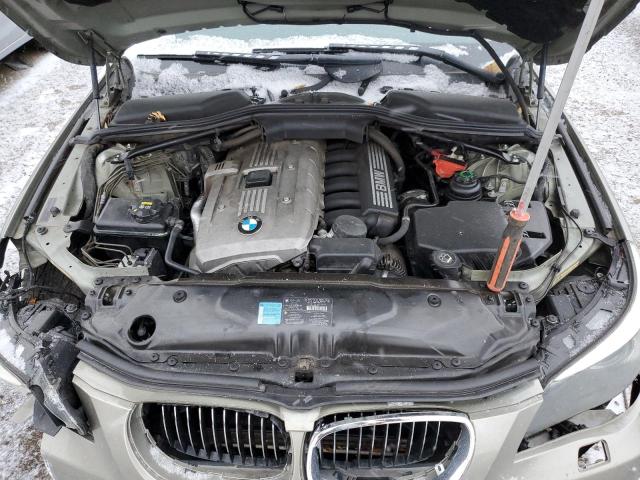 WBANF33556CS35592 - 2006 BMW 525 XI SILVER photo 11