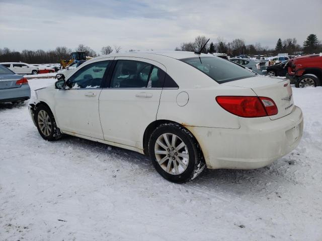 1C3CC5FB7AN223607 - 2010 CHRYSLER SEBRING LI WHITE photo 2