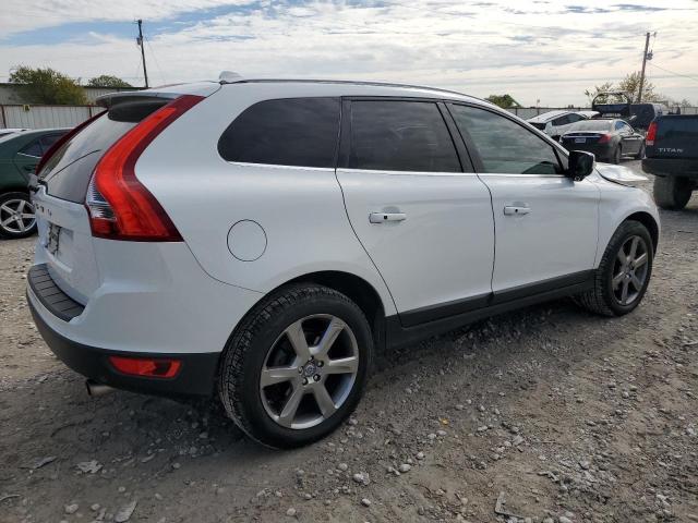 YV4952DL0D2397435 - 2013 VOLVO XC60 3.2 WHITE photo 3