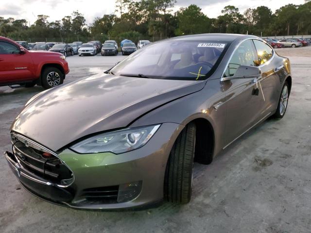 5YJSA1S25FF090945 - 2015 TESLA MODEL S 70 GRAY photo 1