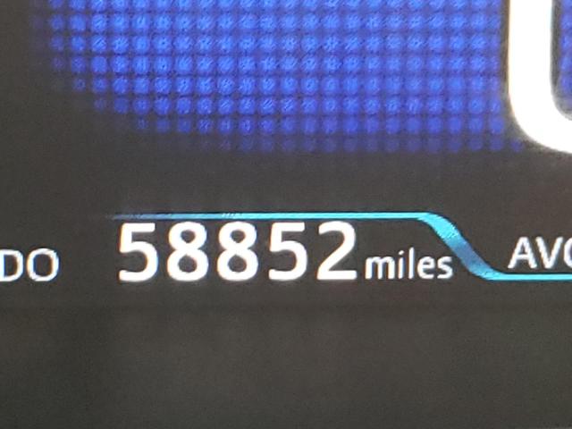 JTDKARFP2H3026236 - 2017 TOYOTA PRIUS PRIM 灰色 照片 9