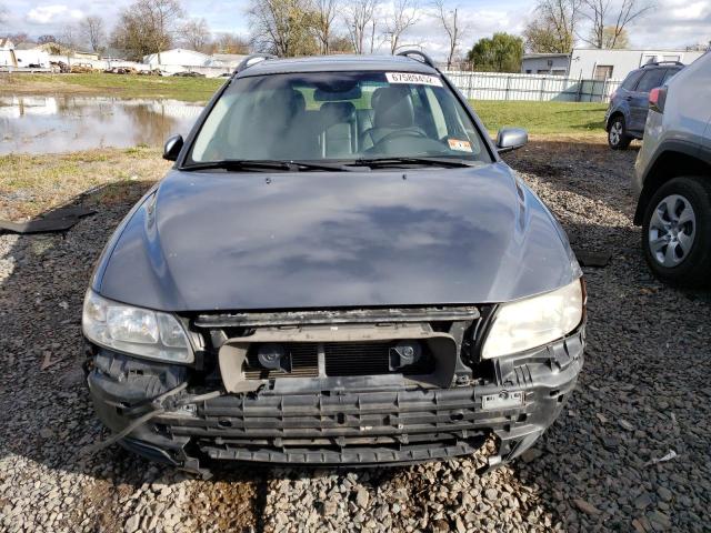 YV1SW640652****** - 2005 VOLVO V70 GRAY photo 5