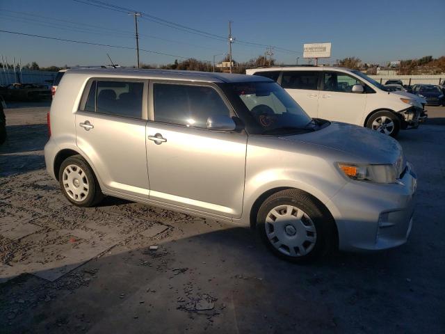 JTLZE4FE8FJ073966 - 2015 TOYOTA SCION XB ვერცხლისფერი ფოტო 4