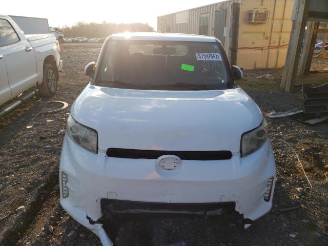 JTLZE4FE0DJ036746 - 2013 TOYOTA SCION XB თეთრი ფოტო 5