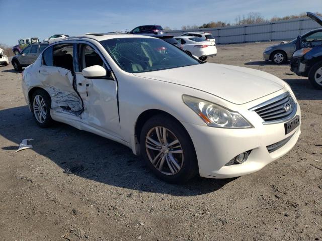 JN1CV6AR3DM357124 - 2013 INFINITI G37 WHITE photo 4