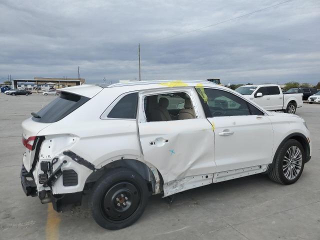 2LMPJ6LP9HBL38305 - 2017 LINCOLN MKX RESERV WHITE photo 3