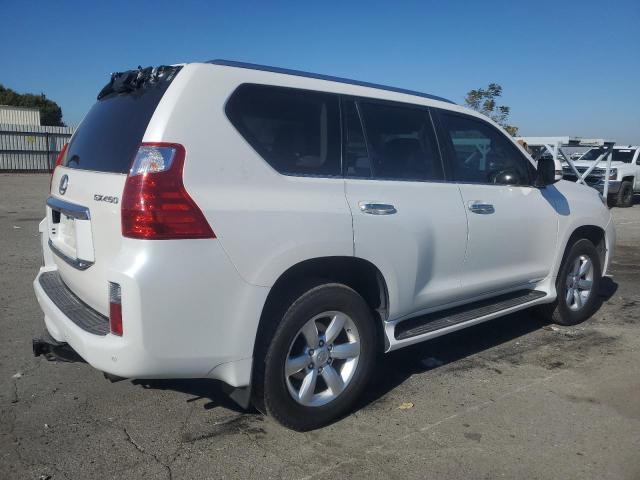 JTJBM7FX9A5003717 - 2010 LEXUS GX 460 WHITE photo 3