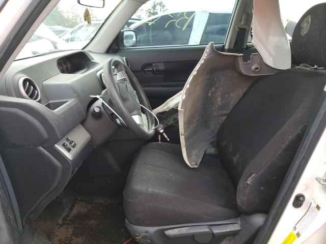 JTLZE4FEXA1110699 - 2010 TOYOTA SCION XB თეთრი ფოტო 7
