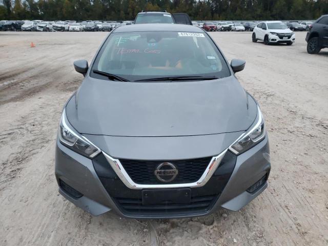 3N1CN8EV9LL842881 - 2020 NISSAN VERSA SV GRAY photo 5