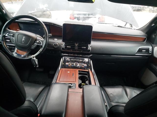 5LMJJ3LT1JEL13788 - 2018 LINCOLN NAVIGATOR BLACK photo 8