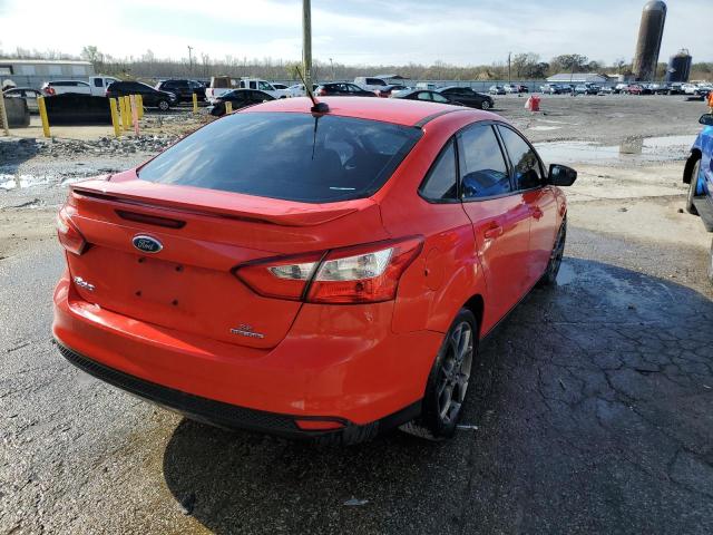 1FADP3F28DL201484 - 2013 FORD FOCUS RED photo 3