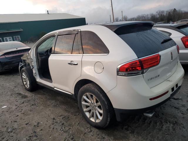 2LMDJ8JK6DBL40240 - 2013 LINCOLN MKX AWD WHITE photo 2