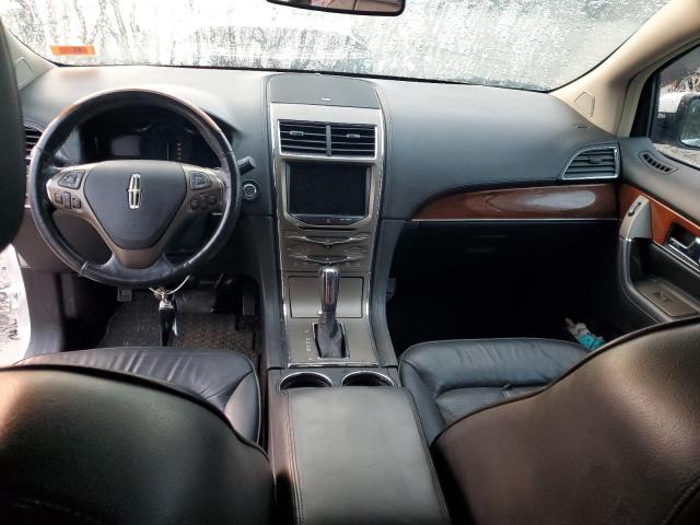2LMDJ8JK6DBL40240 - 2013 LINCOLN MKX AWD WHITE photo 8