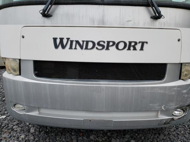 5B4MP67G243397160 - 2005 FOUR MOTORHOME WHITE photo 7