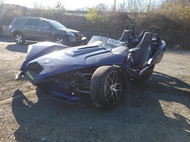 57XAAPFA1J8125917 - 2018 POLARIS SLINGSHOT BLUE photo 2