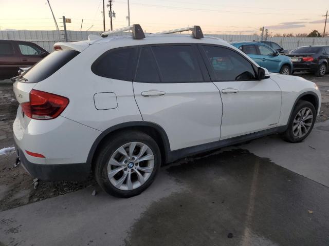 WBAVL1C57EVY14812 - 2014 BMW X1 XDRIVE2 WHITE photo 3