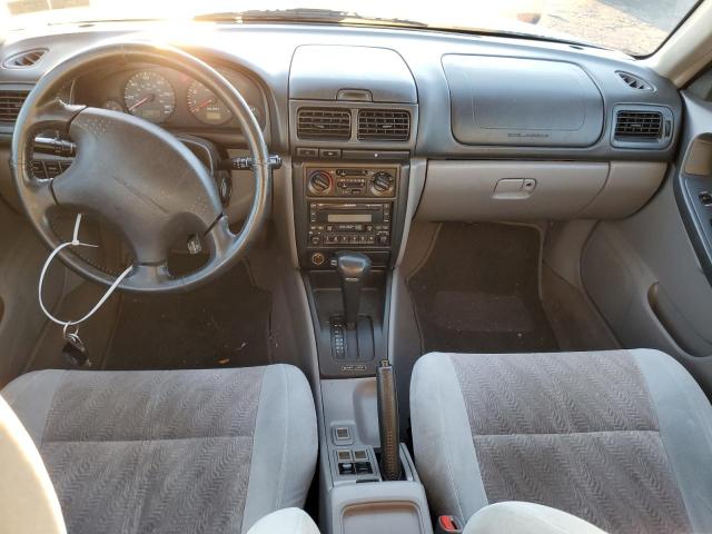 JF1SF65621H709383 - 2001 SUBARU FORESTER S WHITE photo 8