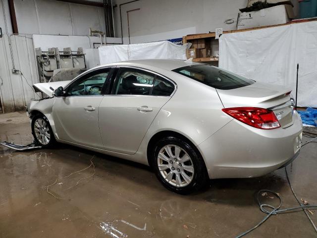 2G4GR5ER1D9217699 - 2013 BUICK REGAL BEIGE photo 2