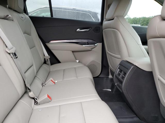 1GYAZAR47KF191013 - 2019 CADILLAC XT4 WHITE photo 10