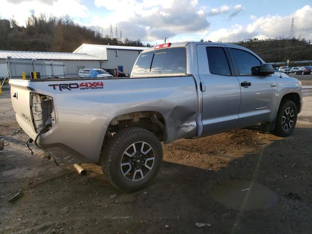 5TFUY5F13EX414833 - 2014 TOYOTA TUNDRA DOU SILVER photo 3