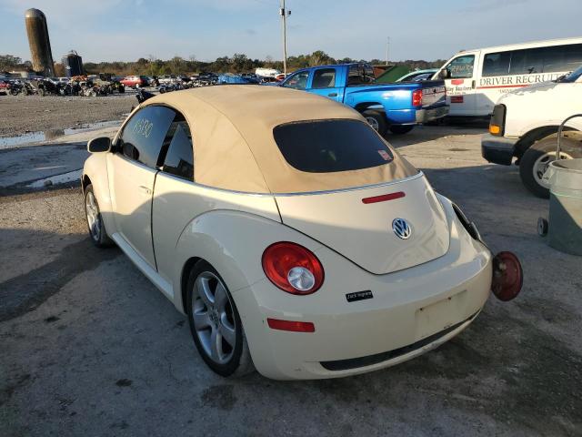 3VWSF31Y06M312237 - 2006 VOLKSWAGEN NEW BEETLE CREAM photo 2