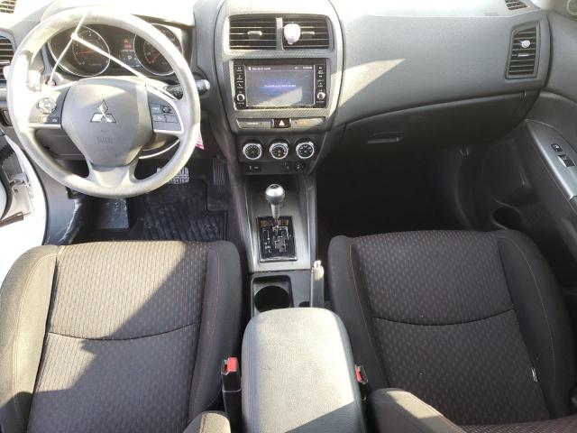 JA4AP3AU8KU034616 - 2019 MITSUBISHI OUTLANDER თეთრი ფოტო 8