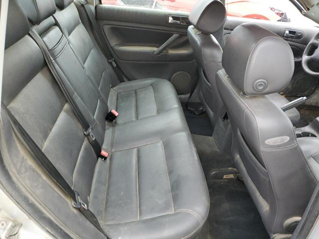 WVWPD63B74P246799 - 2004 VOLKSWAGEN PASSAT GLS SILVER photo 10