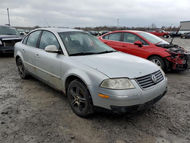 WVWPD63B74P246799 - 2004 VOLKSWAGEN PASSAT GLS SILVER photo 4