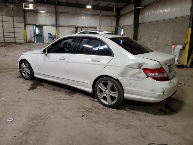 WDDGF8BB5BR145646 - 2011 MERCEDES-BENZ C 300 4MAT WHITE photo 2