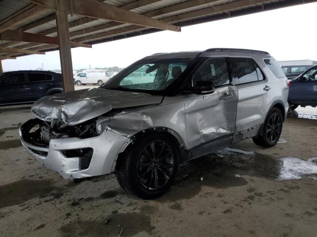 1FM5K7D88JGB17239 - 2018 FORD EXPLORER X SILVER photo 1