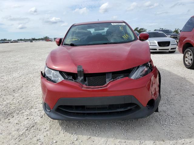 JN1BJ1CR0JW206264 - 2018 NISSAN ROGUE MAROON photo 5