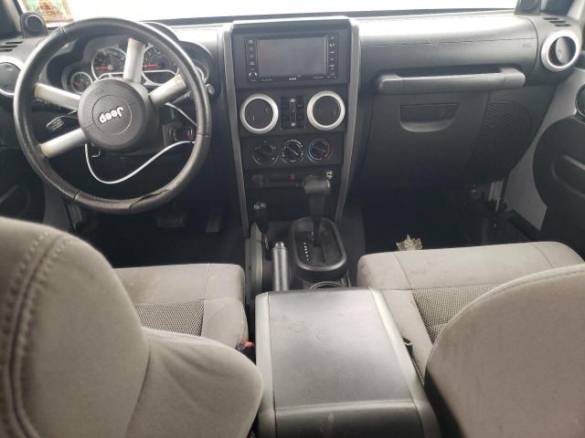 5GTDN136968276852 - 2006 HUMMER H3 TAN photo 8