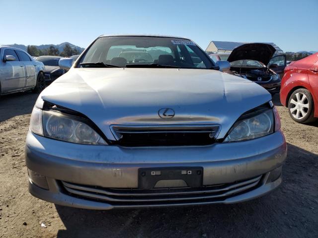 JT8BF28G4Y5083417 - 2000 LEXUS ES 300 SILVER photo 5