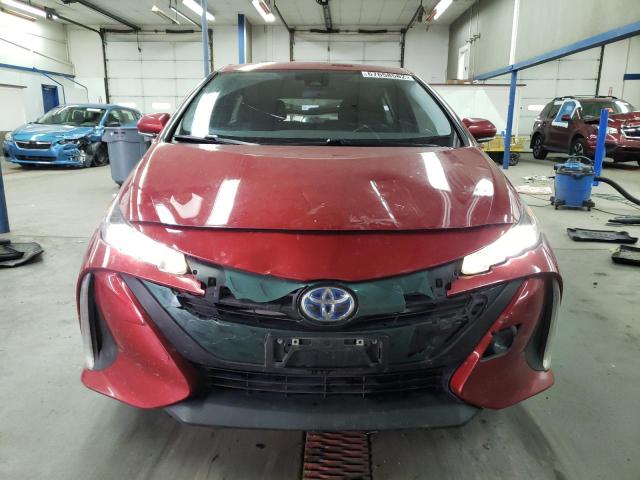 JTDKARFP4J3071510 - 2018 TOYOTA PRIUS PRIM Rot Foto 5