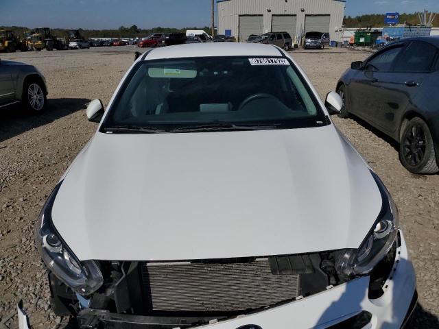 3KPF24AD4ME410939 - 2021 KIA FORTE FE WHITE photo 5