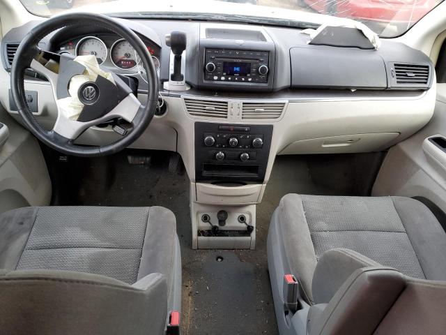 2V8HW44149R580114 - 2009 VOLKSWAGEN ROUTAN S WHITE photo 8