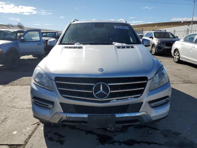 4JGDA5HB3CA018746 - 2012 MERCEDES-BENZ ML 350 4MA SILVER photo 5